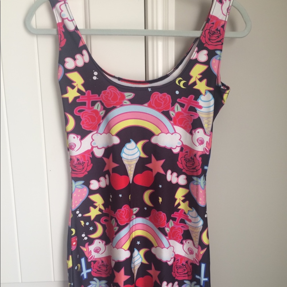 Dress - Picture 2 of 6